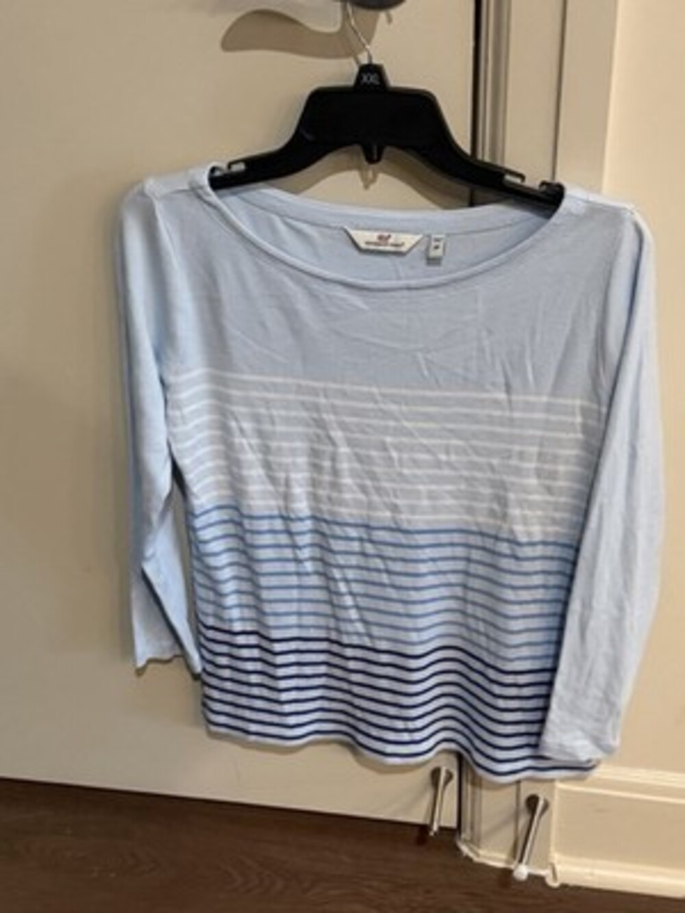 Vineyard Vines Women’s Boat Neck Striped 3/4 Sleeve Knit Tee Blue M